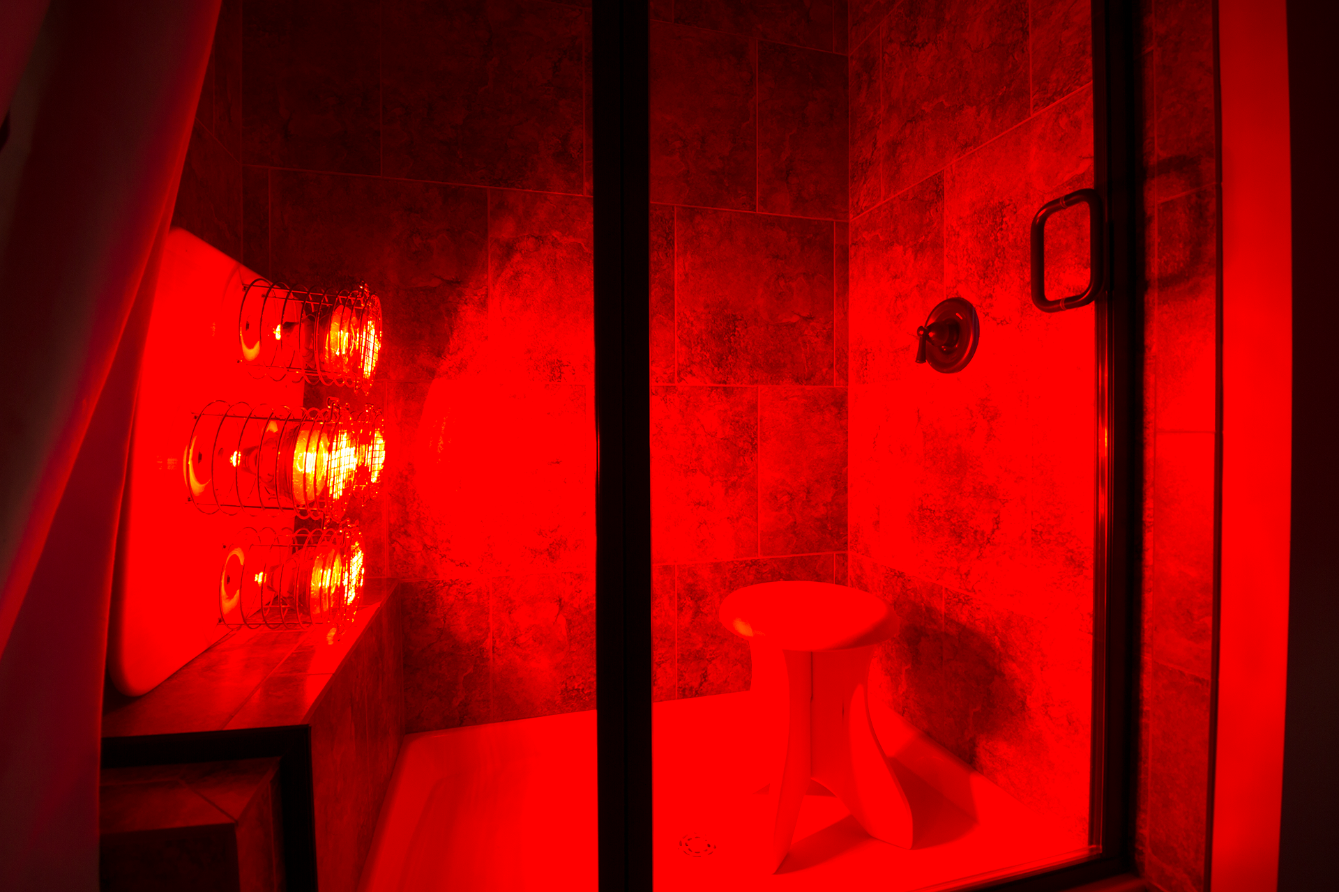 8 Amazing Benefits of an NIR Sauna