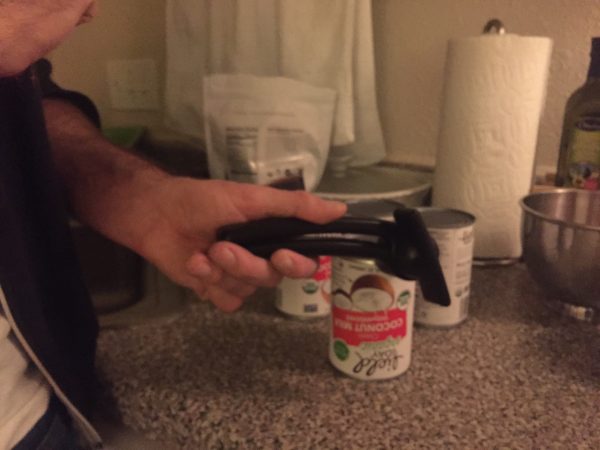 Two-Ingredient Keto Chocolate Mousse (2g carbs per serving)